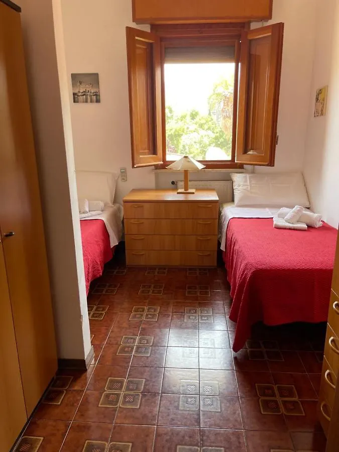 Holiday home Mondello Senator Apartment